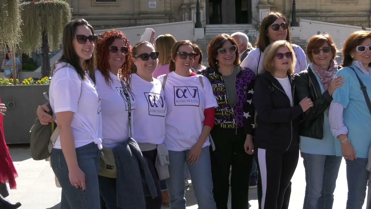 CHICLANA | SE ECHA A LA CALLE PARA REIVINDICAR LA IGUALDAD REAL ENTRE HOMBRES Y MUJERES