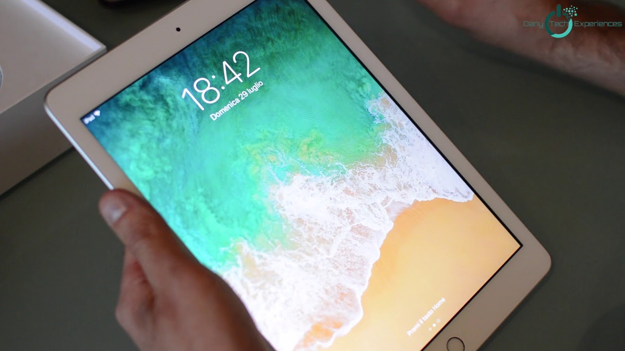 Unboxing Apple iPad 6a Generazione (2018)