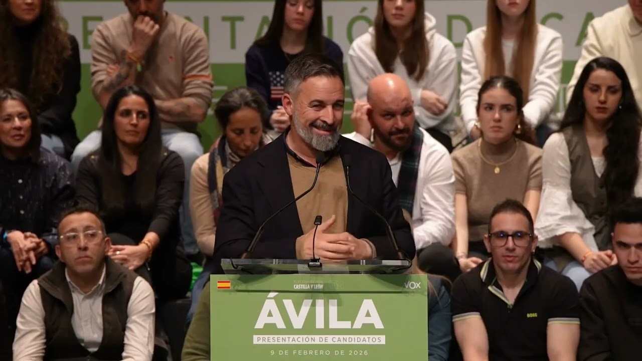 SANTIAGO ABASCAL CONDE ARRASA EN AVILA,#noticias #vox #abascal #patriots #españa #avila 