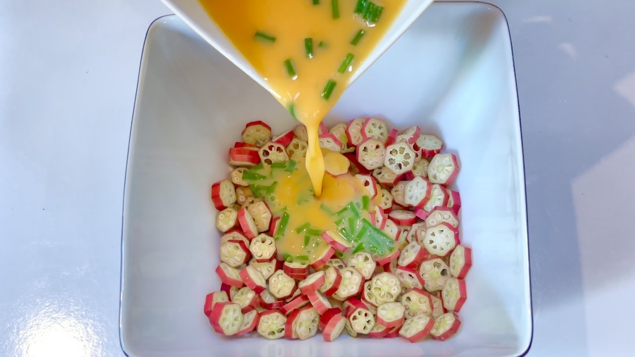 Red okra with milk eggs / Okra and egg recipe