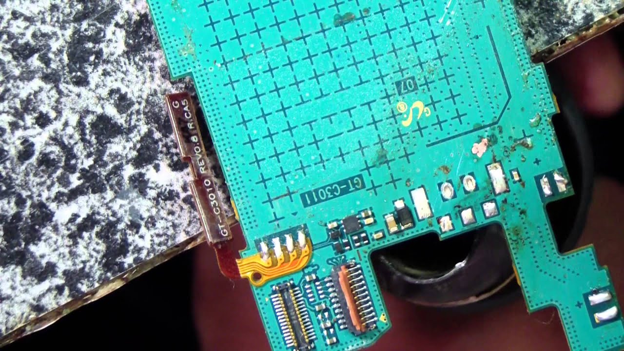 SAMSUNG C 3010 воснтановление контактов АКБ (SAMSUNG C 3010 vosntanovlenie battery contacts)