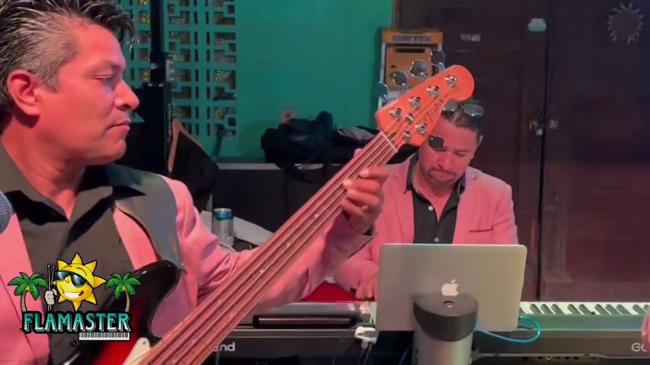 FlaMaster en vivo! •Porque nos dijimos adios