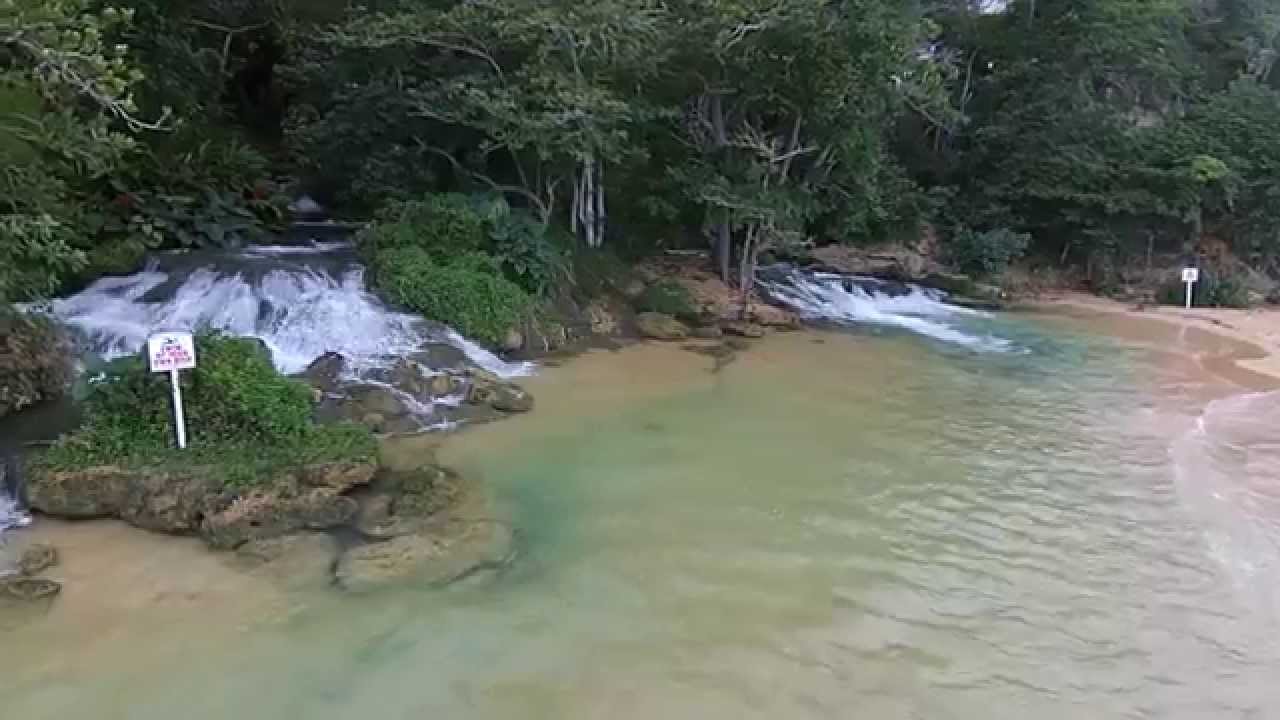 Laughing Waters, St Anns Bay, Jamaica (Dean Clarke Photography)