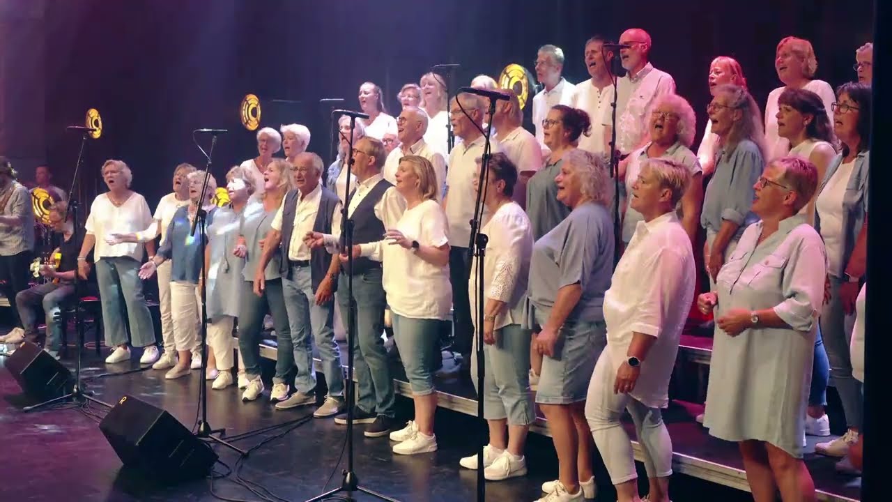 Bed Of Roses - Popkoor Blend Assen