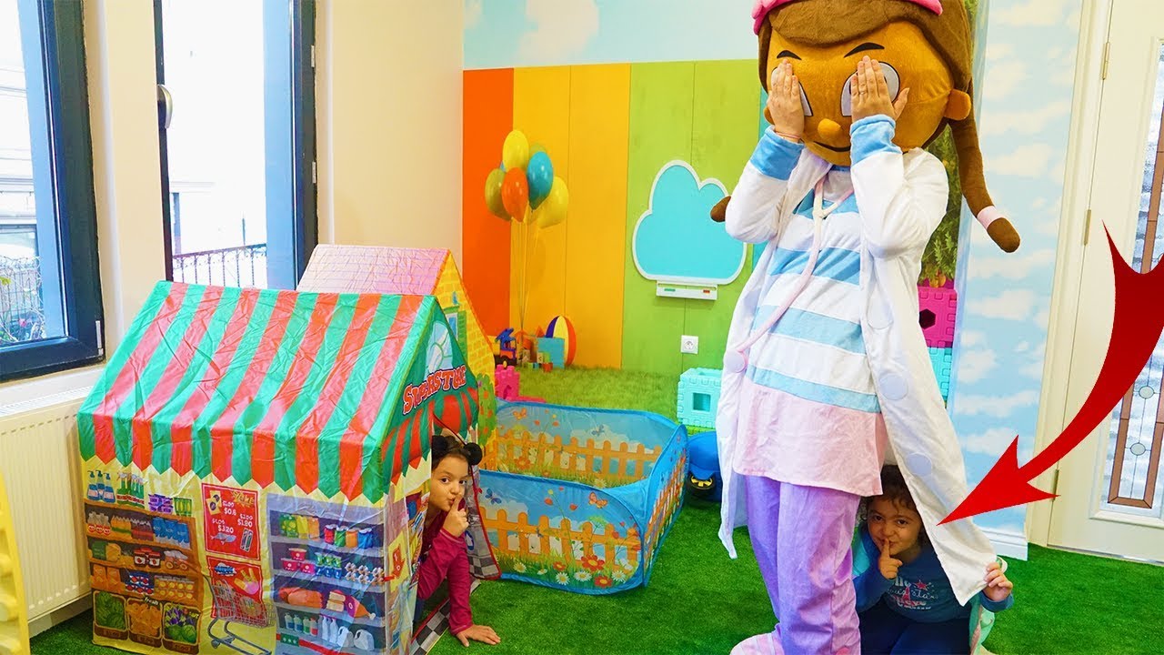 Doc McStuffins, Öykü and Masal Play Hide and Seek Funny Kids Video