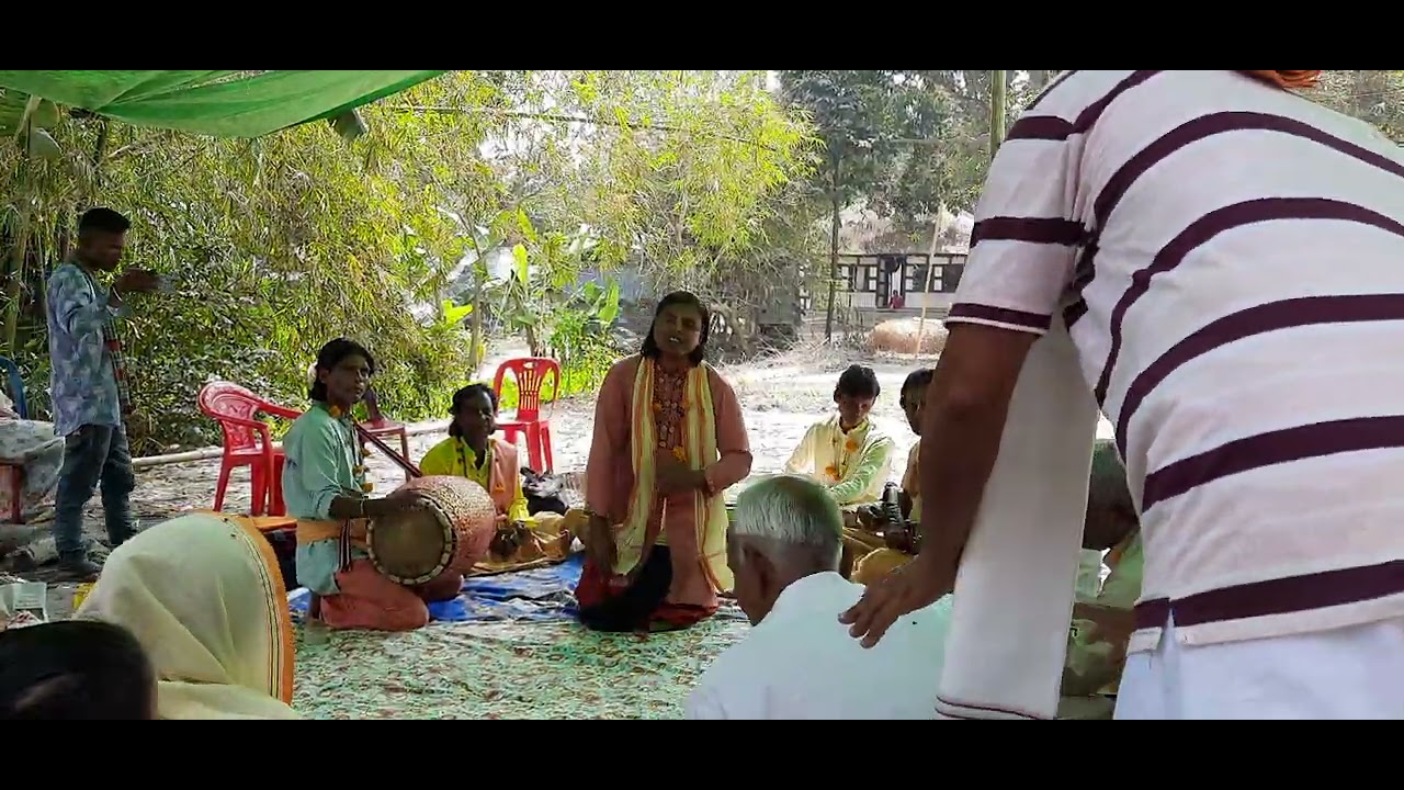 রামায়ণ গান পরিবেশনা, বহরাবাড়ি, কোটালীপাড়া। 