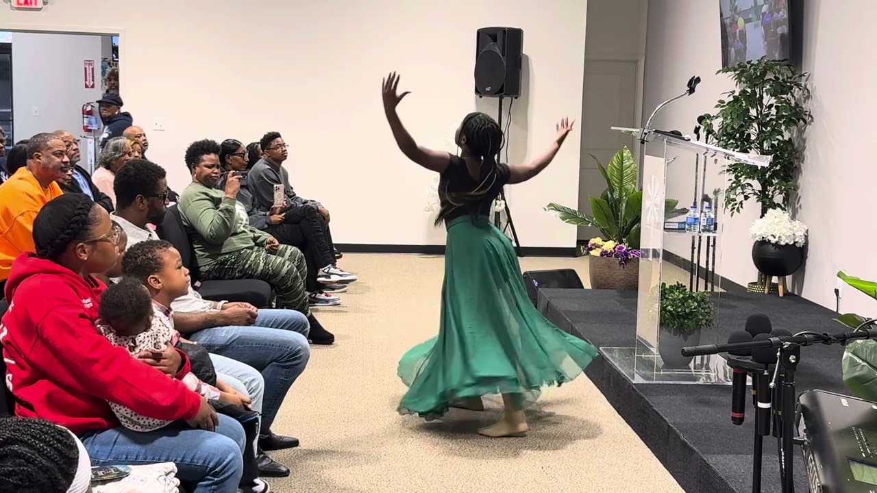 Praise Dance to Come Jesus come. Choreographed by me. I don’t own rights to the song