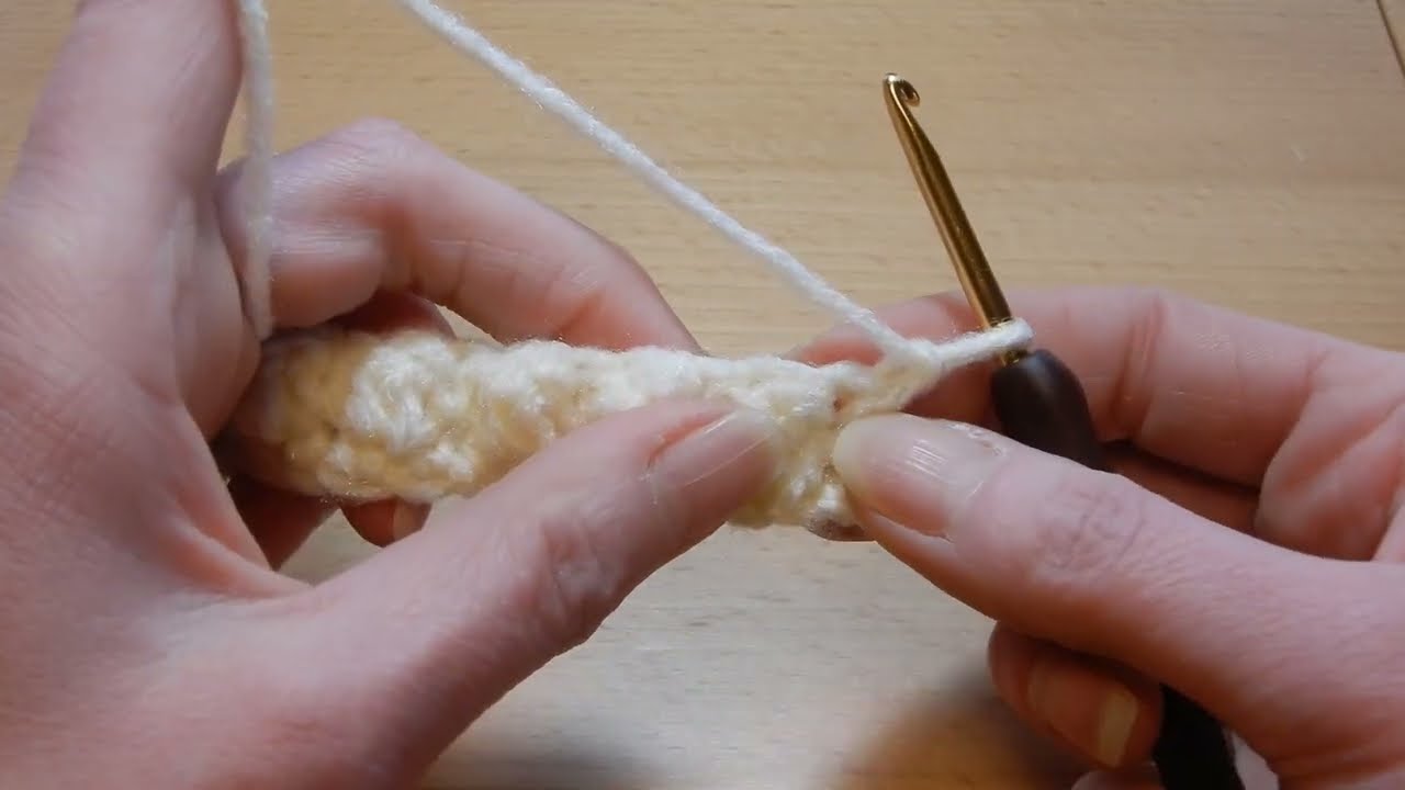 CROCHET TUTORIAL👍 | Cozy and Warm Blanket Stitch | ONE ROW REPEAT