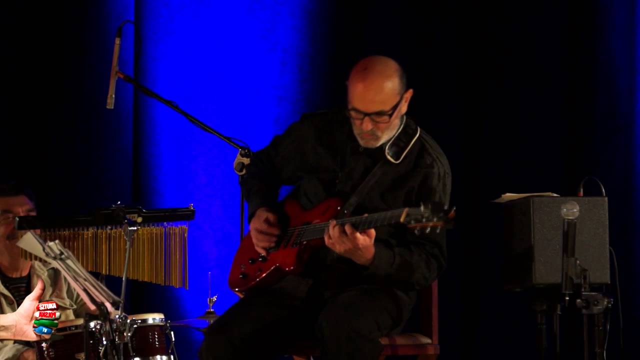 Chodzą Ulicami Ludzie - W. Bellon - Świat Gitarą i Poezją Malowany - Ryszard Feliks Styła