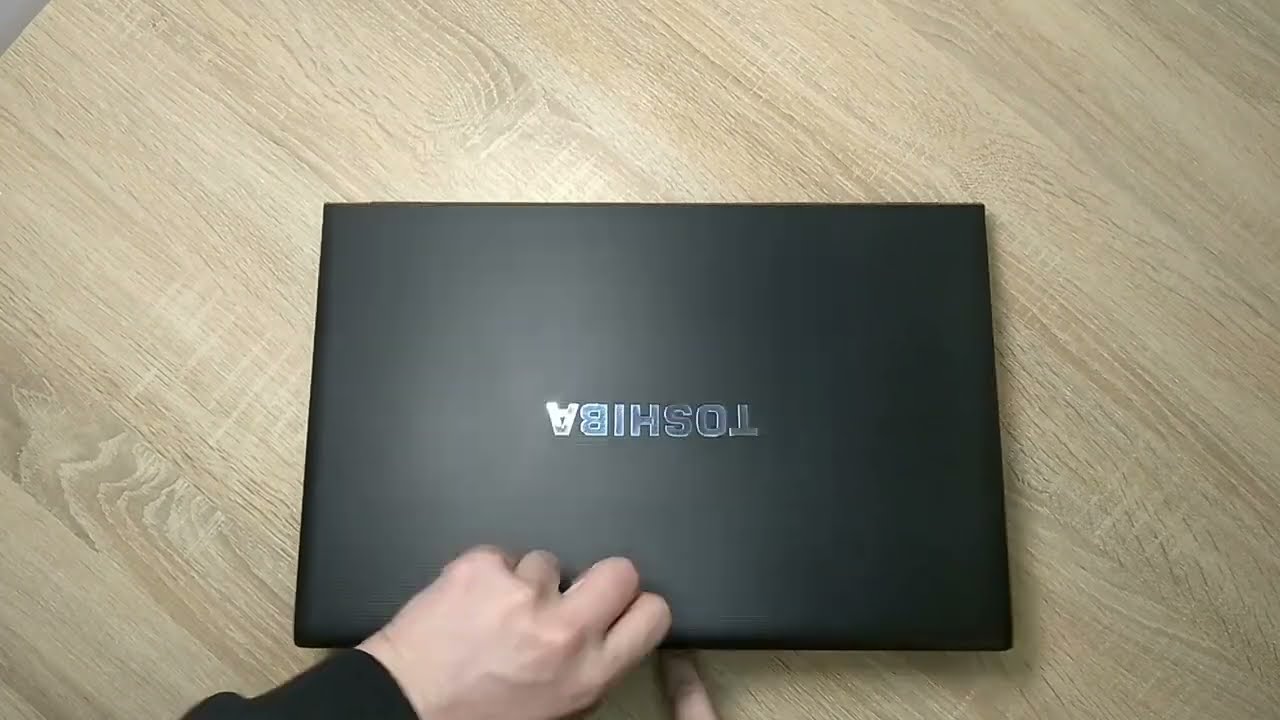 Обзор - ноутбук б/у Toshiba Tecra R850