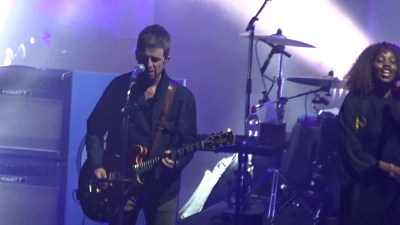 Black Star Dancing - Noel Gallagher's High Flying Birds Live in Hull 2019