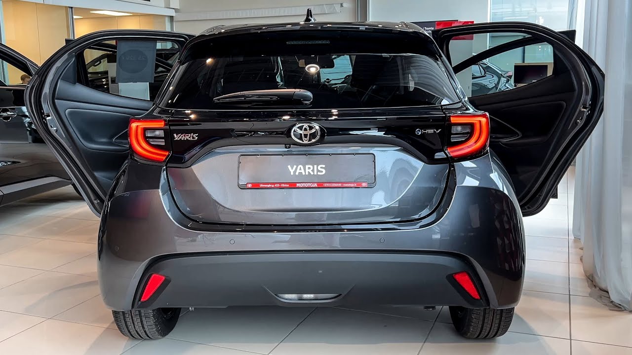 2025 TOYOTA YARIS WALKAROUND