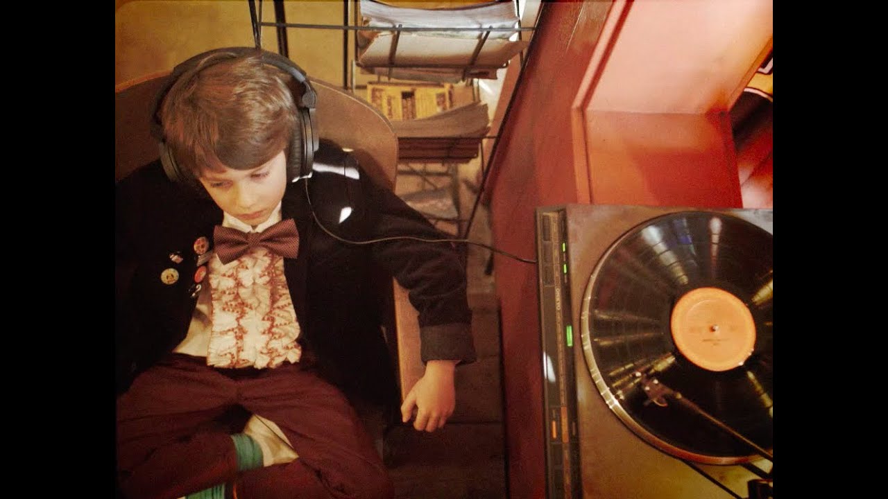 Beach Slang - I Hate Alternative Rock (official video)