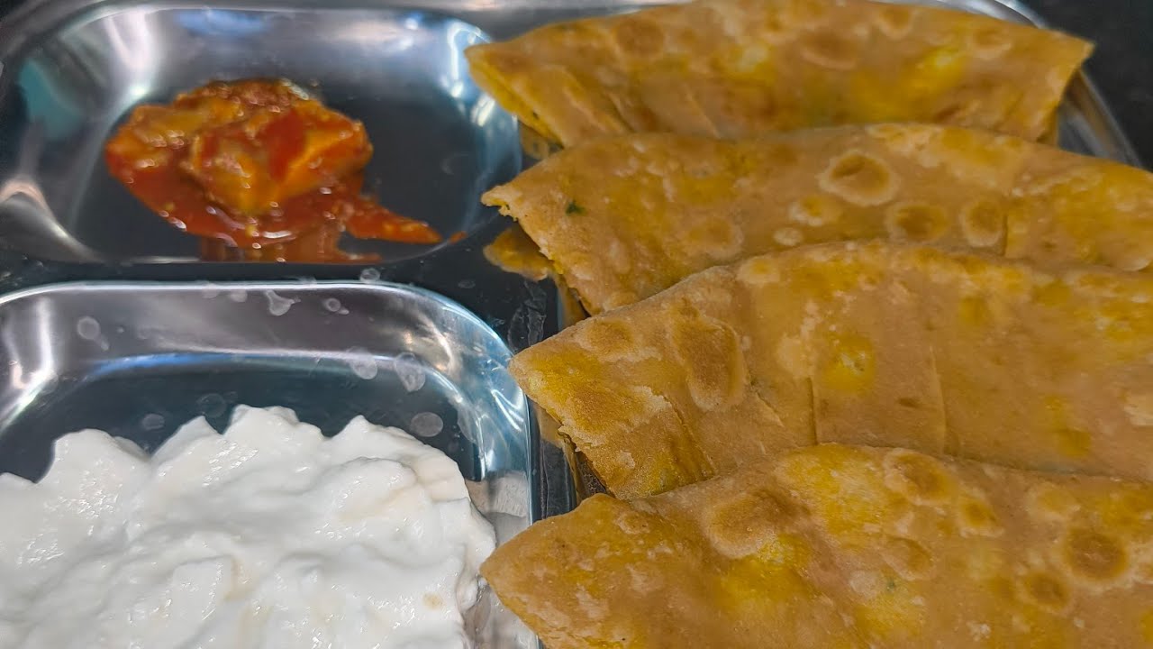 🔥 Perfect Soft & Crispy Aalu Paratha 😍 | Ghar Jaisa Swad | Easy Breakfast Recipe👍#foodshorts #aalu 