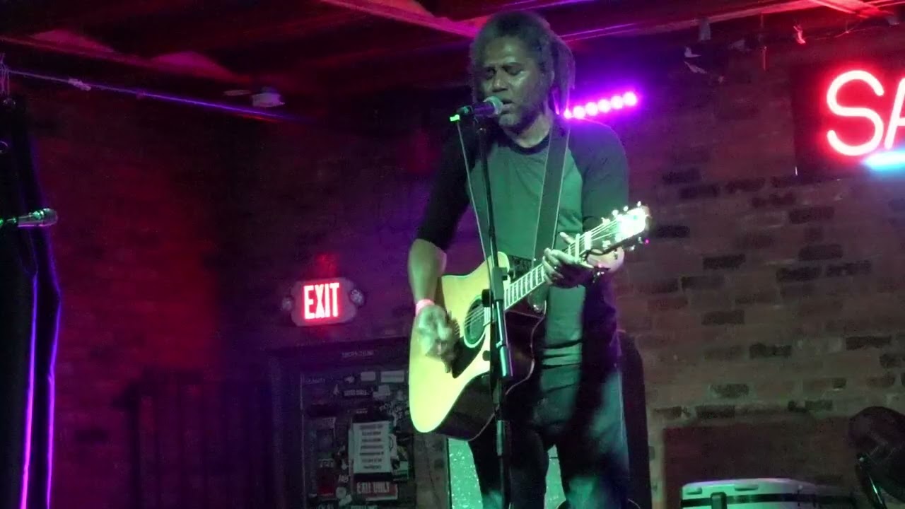 Che Arthur - Spiraling - Live at The Sanctuary Detroit in Hamtramck, MI on 1-13-26