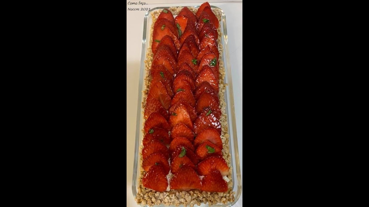 @Comofaco1 ... Tarte folhada de morangos de A a Z