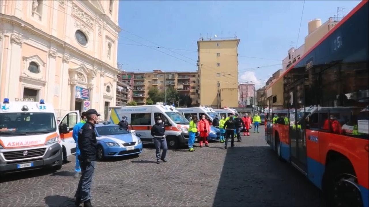 Gli auguri dei soccorritori, dei medici, di polizia e carabinieri della zona Vesuviana