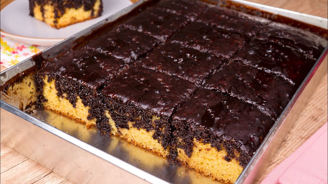 BOLO DE FUBÁ COM COBERTURA DE CHOCOLATE O MELHOR DA VIDA | Cook'n Enjoy 1039