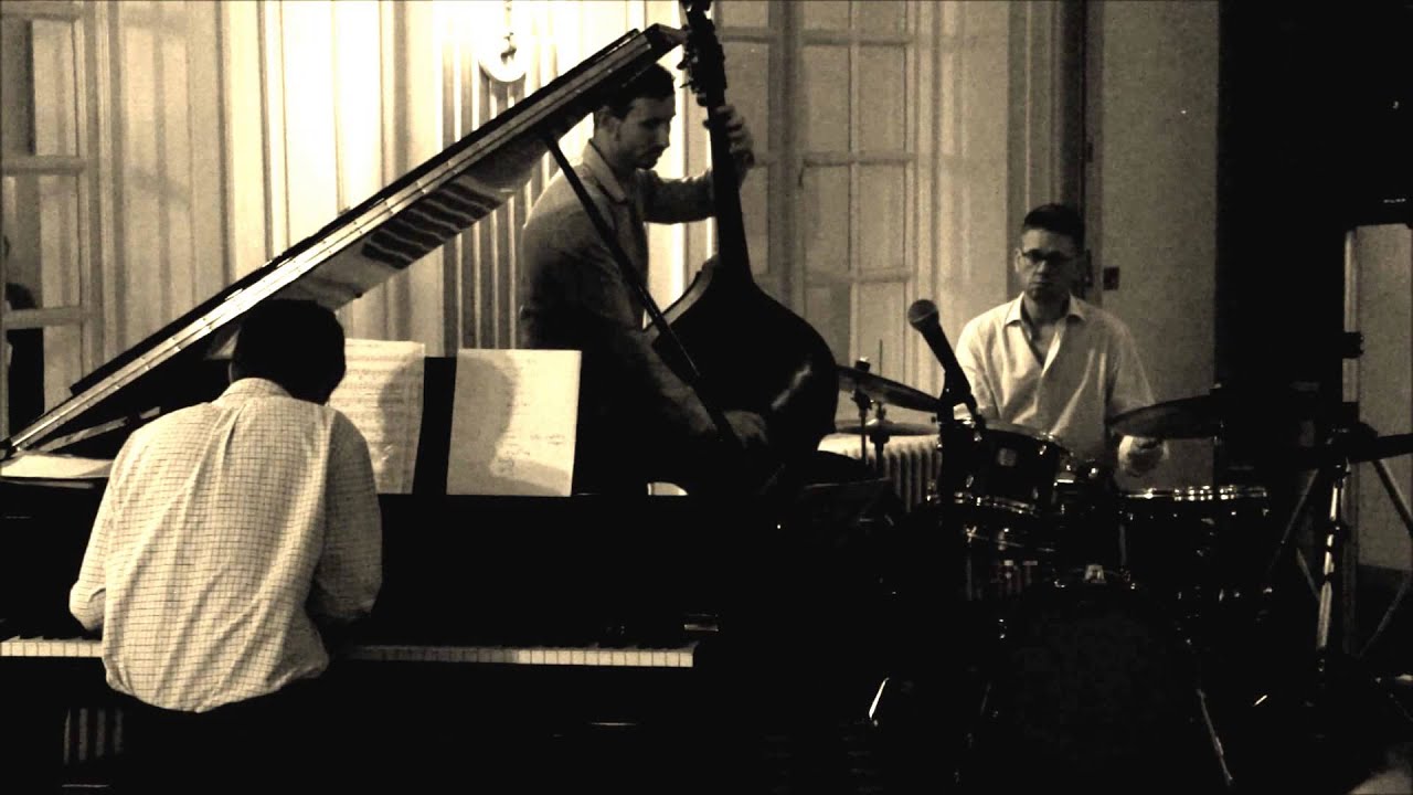 Big Screen Take One - Live at Southport Jazz - 'Heather on the Hill' - Skelton Newton Farmer