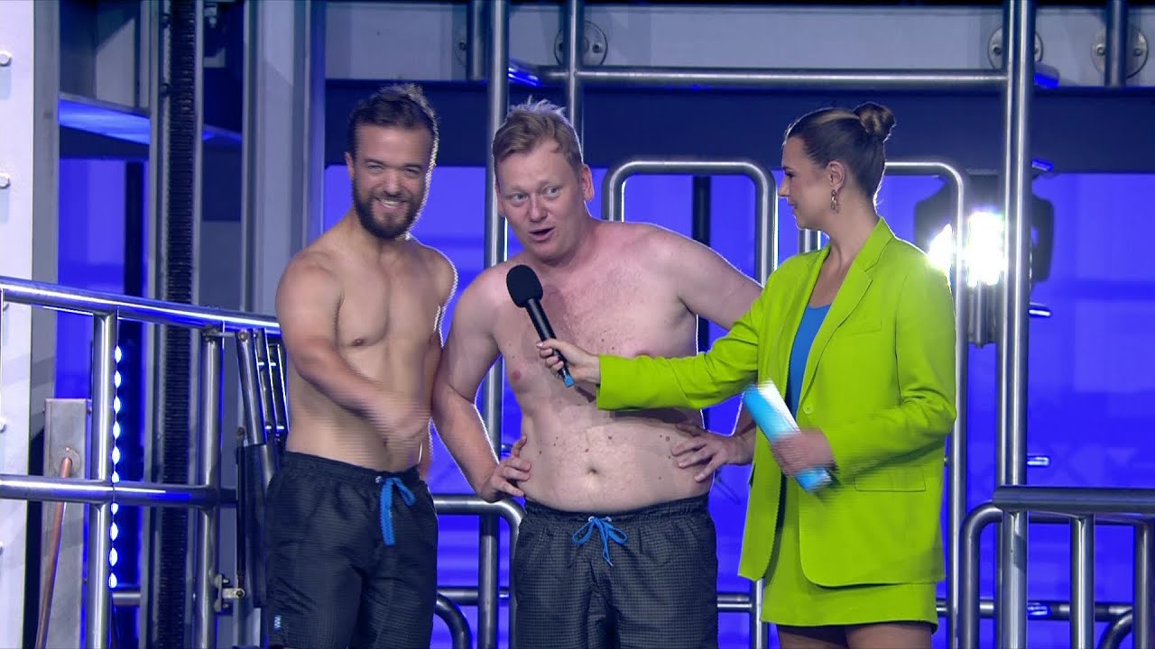 Knossi und Mathias Mester gegen Felix und Felix im Synchron-Sprung | RTL Turmspringen 2022