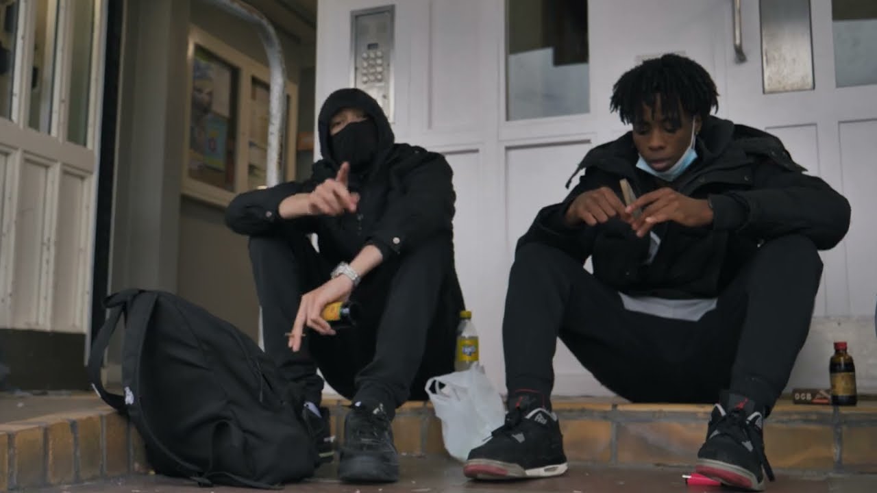 UZIELLI - STASH HOUSE FT. SMURKY (official video)