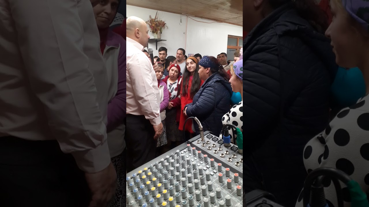 ACEȘTI OAMENI S-AU RECUNOSCUT CĂ AU NEVOIE DE DUMNEZEU LA BISERICA DIN ZIZIN