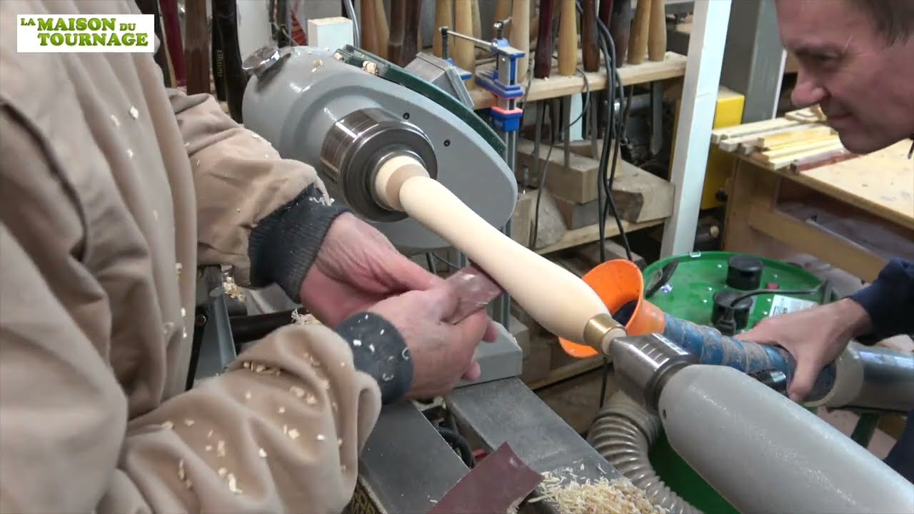 Tournage sur bois - Fabrication de manches pour les outils de tournage