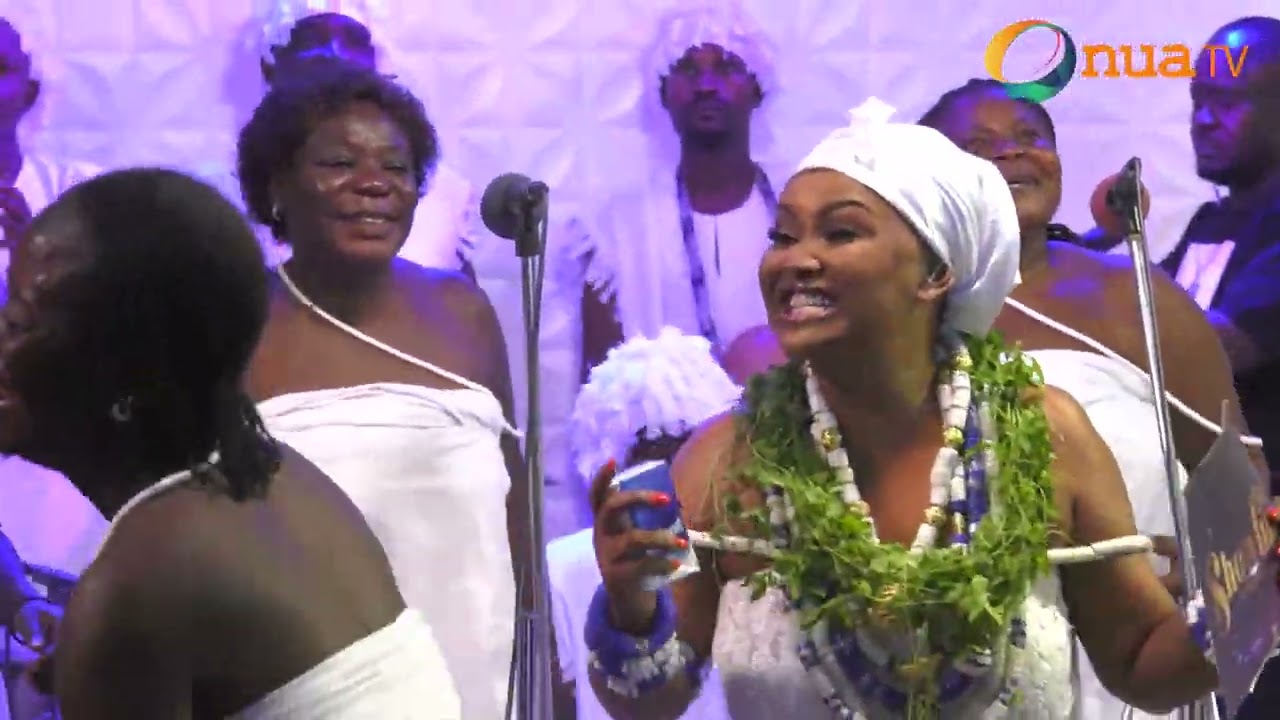 [WATCH] La Dade Kotopon Band performance on #OnuaShowtime with McBrown.
