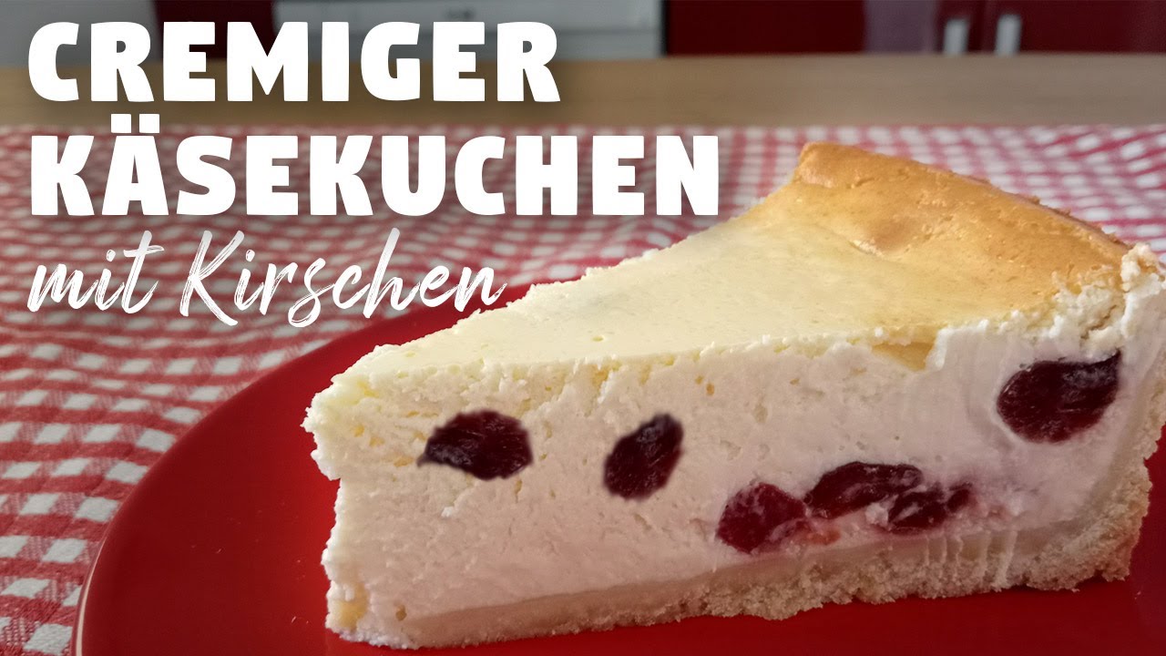 Cremiger Käsekuchen mit Kirschen