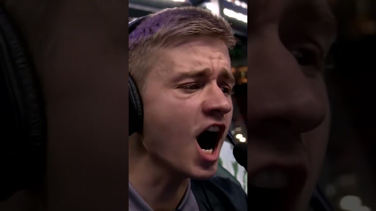 Insane Dota 2 Play Turns the Tables on Opponents #ceb #notail #dota2 #ogdota2 #ti8