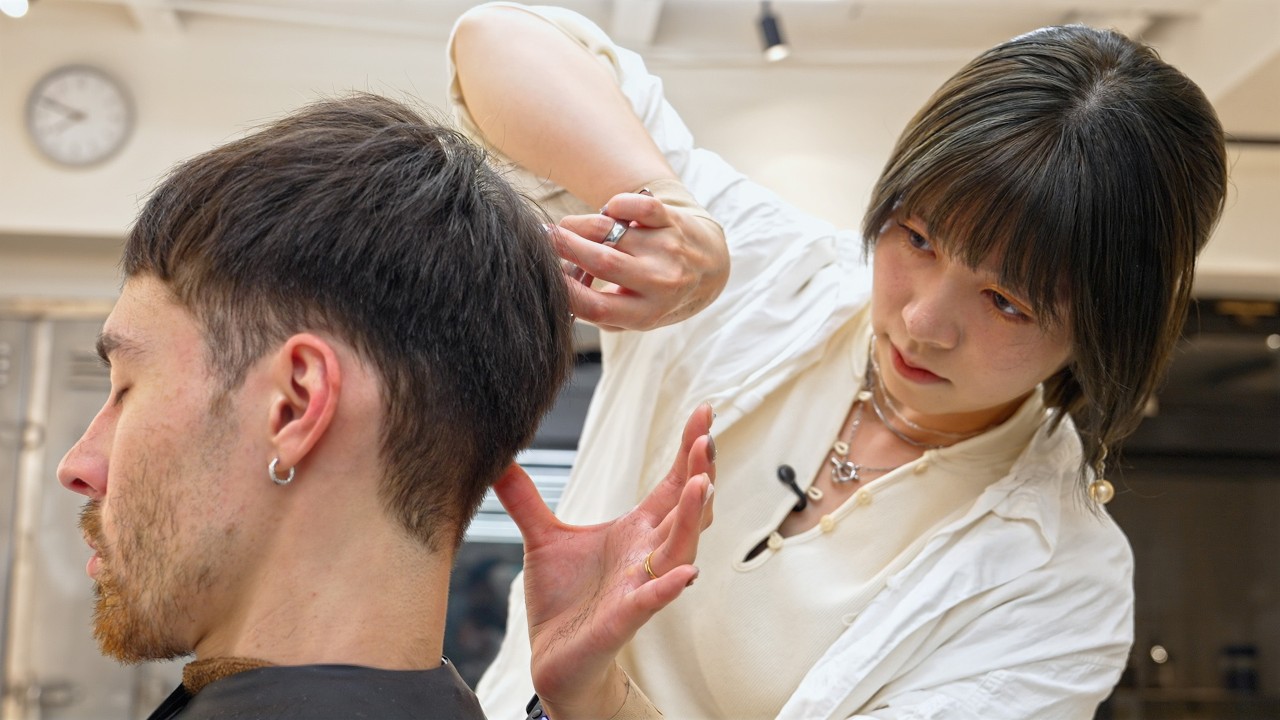 💈(ASMR) Total Grooming Transformation – Japanese Professional Lady Barber Turns Rough to Refined!