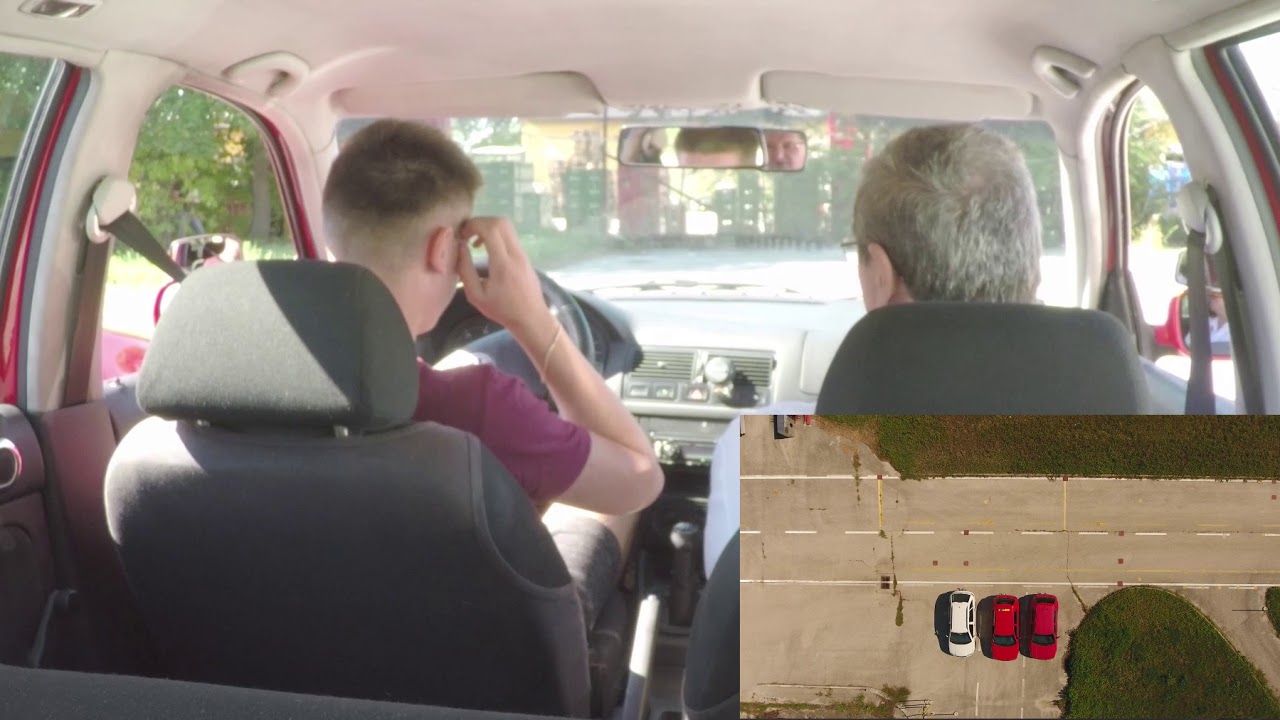 Derékszögű parkolás balra előremenet