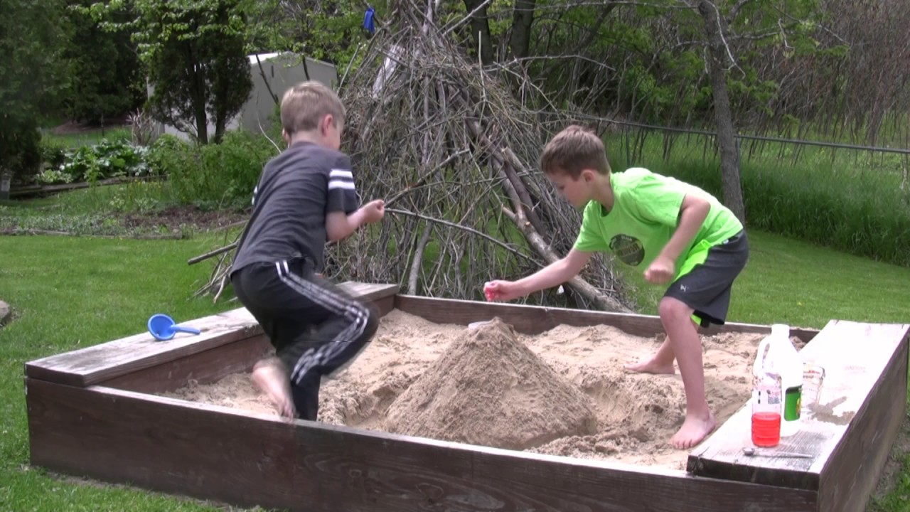Sandbox Volcano