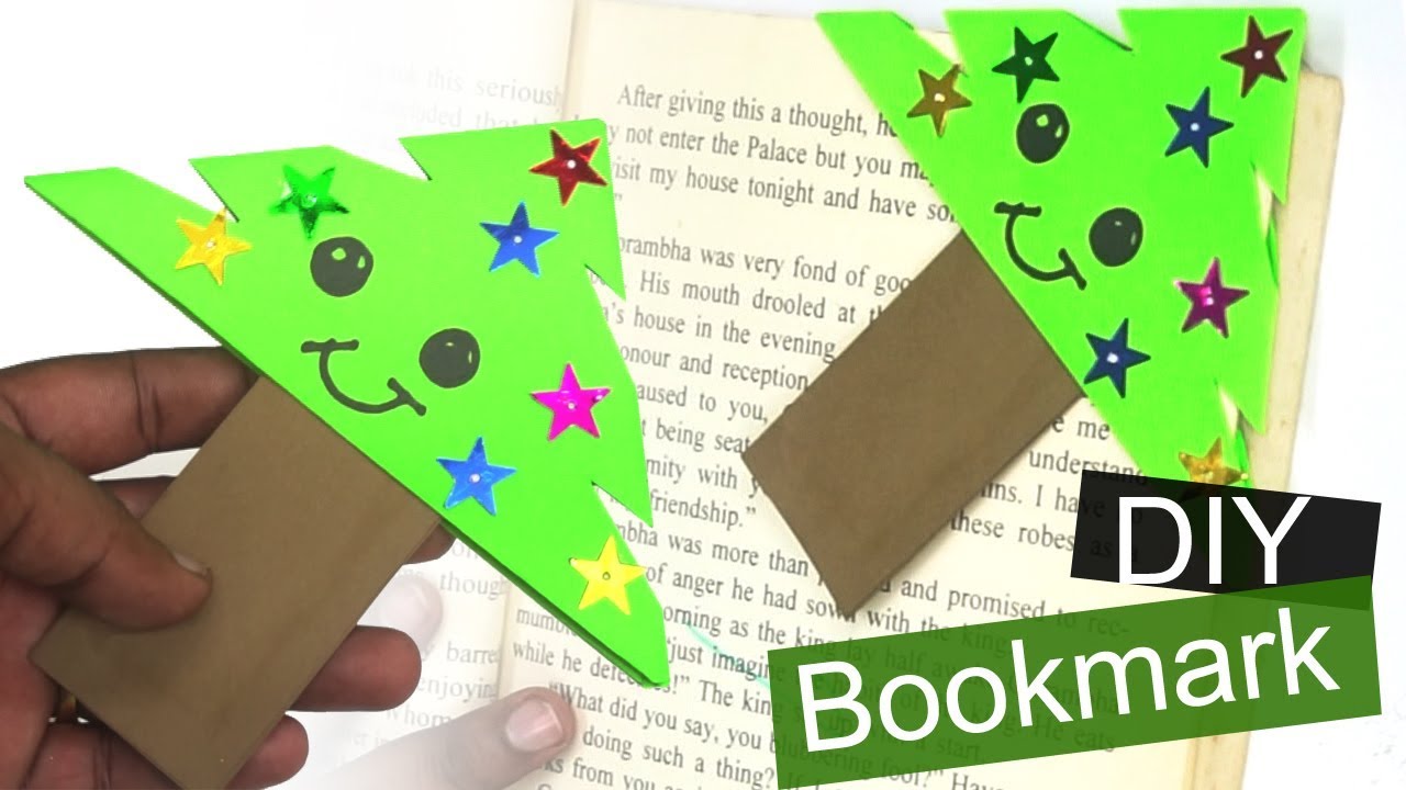 How to make a paper Christmas Tree Bookmark 🎄 | Paper Crafts DIY - Easy Christmas DIYs