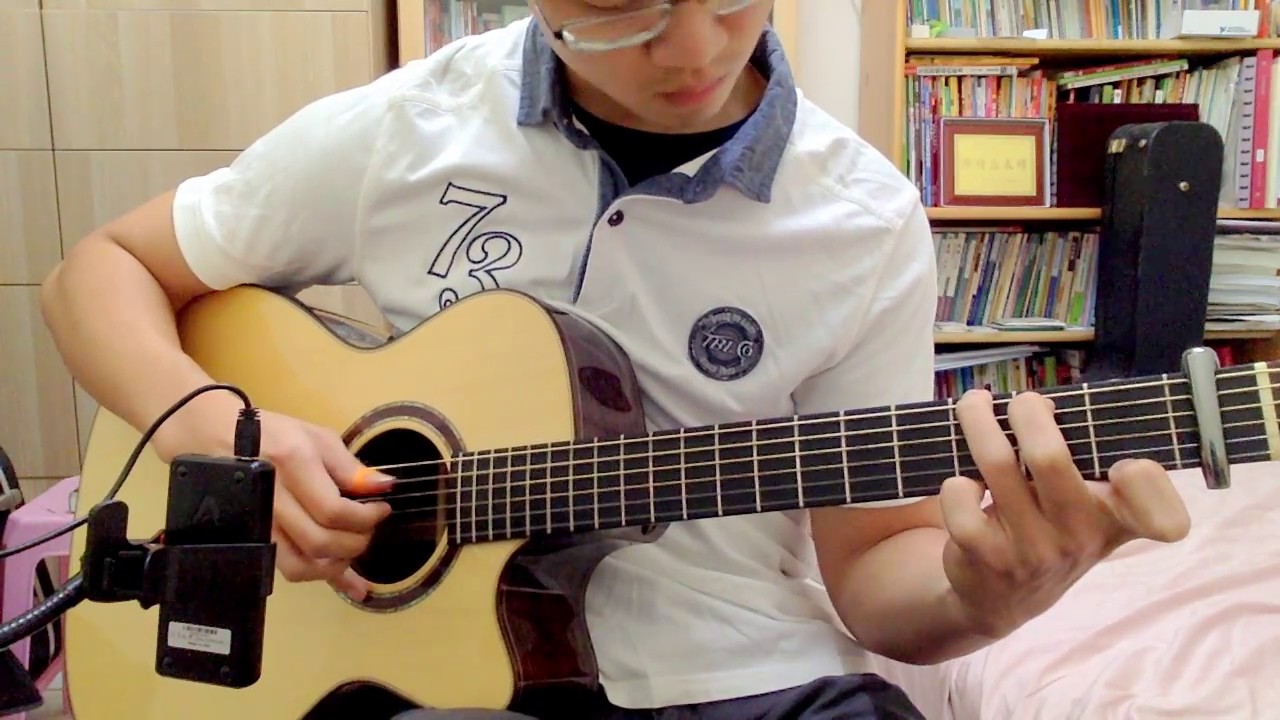 我何等愛祂（詩歌75首）；Down from His glory (Eng. Hymns 82)