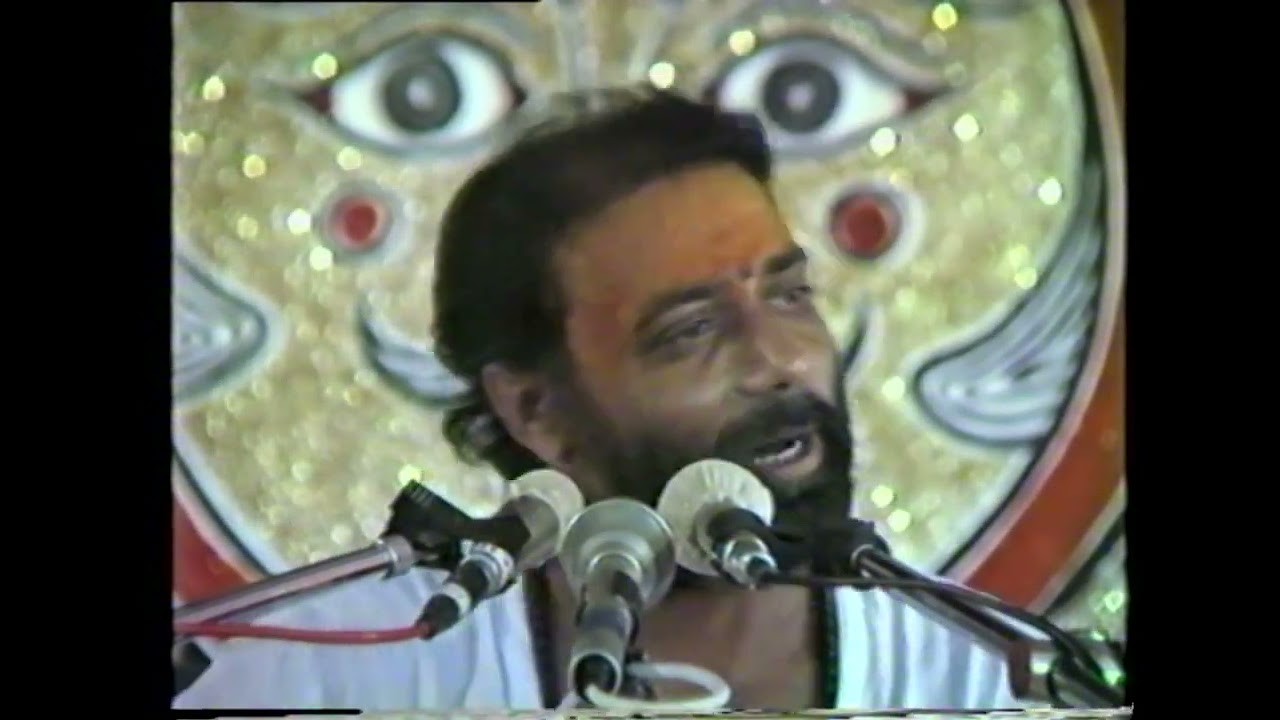 32-MORARI BAPU  RAMKATHA MANAS UPNISAD  AT SURAT YEAR 1988 (APRIL )-- PART 31(DVD NO .26 A)