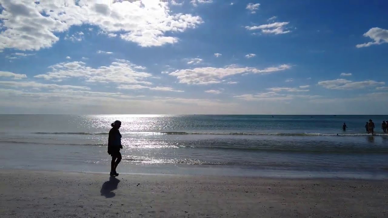 Walking USA's #1 Beach : St. Pete Beach, Florida