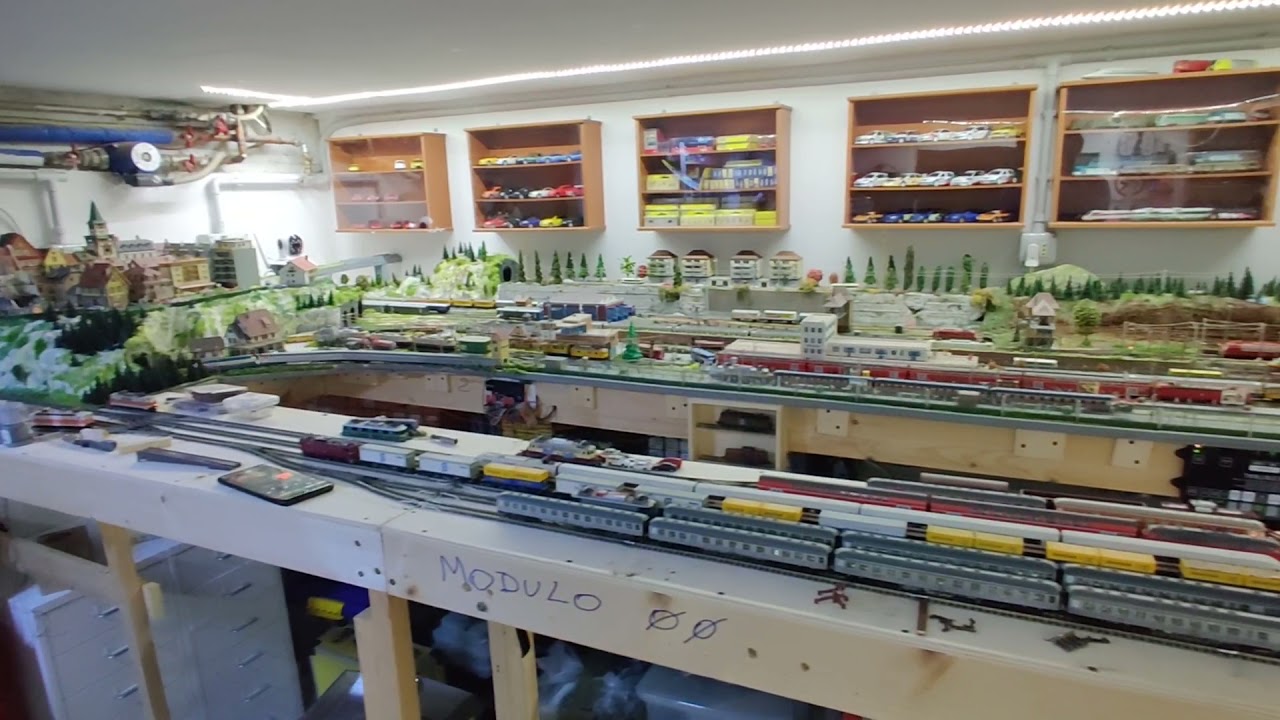 plastico Scala N Italia 1/160