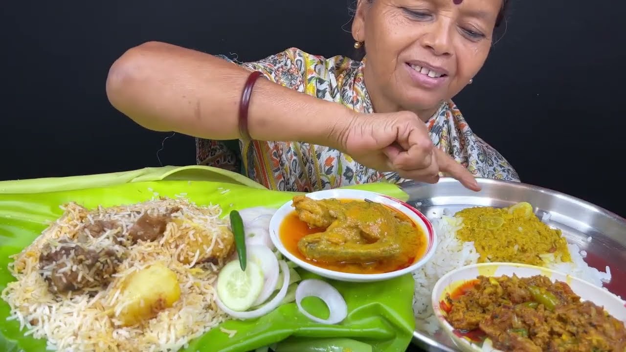 BIGBITES, EATING MUTTON BIRIYANI WITH CHICKEN CHAP, RICE WITH DAL, CHUNO MACHER CHORCHORI।।