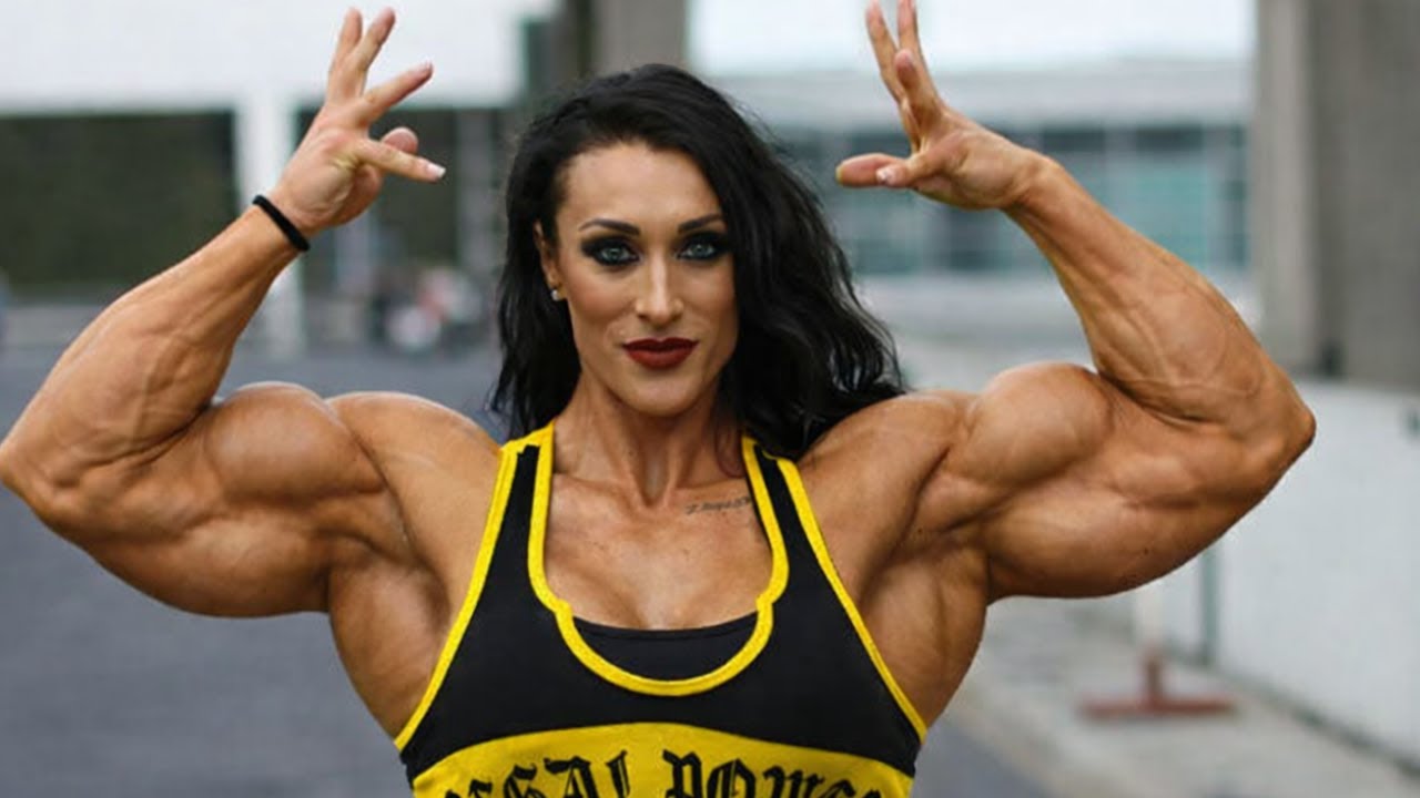 AMAZING FEMALE BODYBUILDER WITH TONED MUSCULAR BICEPS : Rhiannon