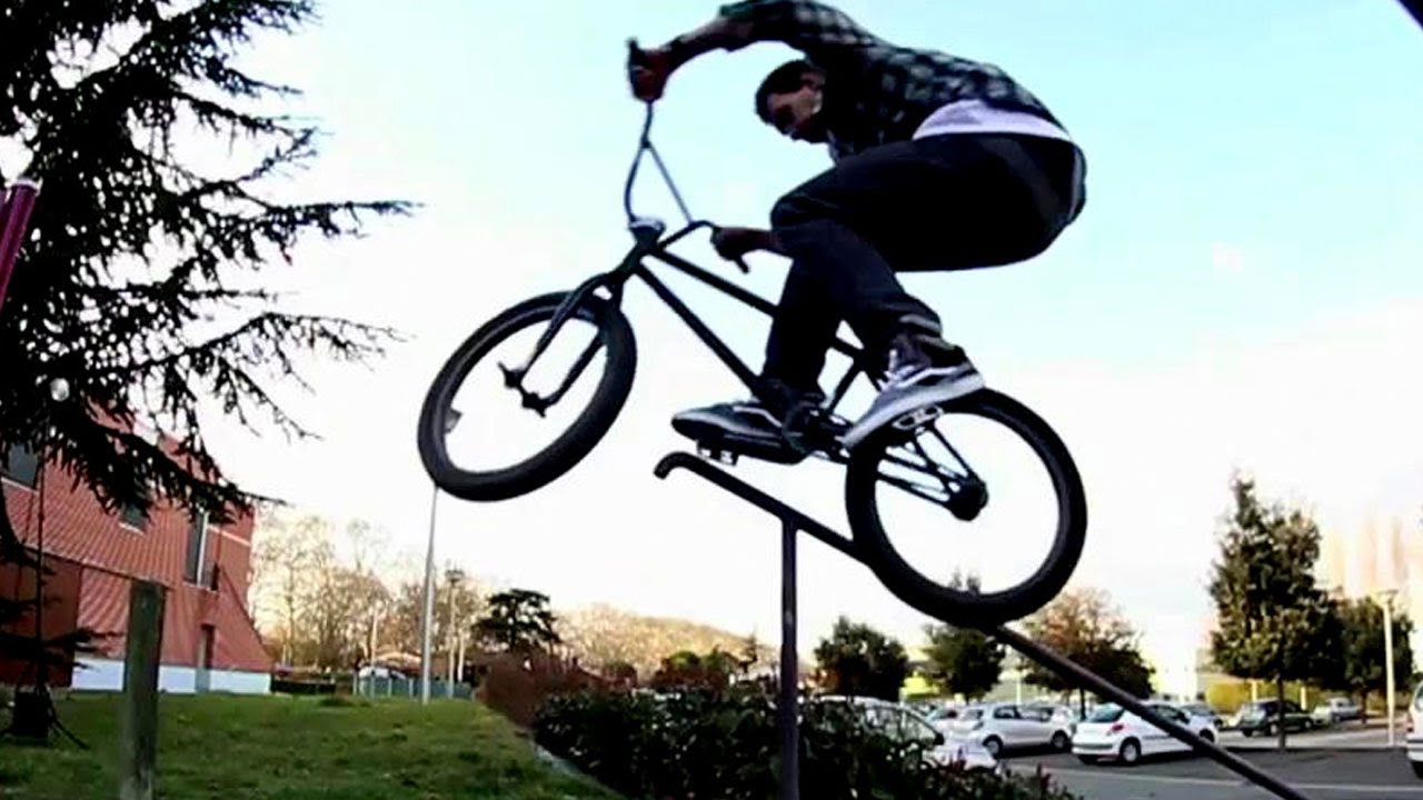 Nicolas Badet (VANS) - Street BMX