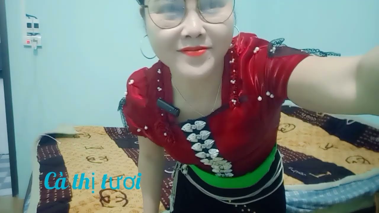 ĐÂU LẮM RỒI MỚI ĐƯỢC HÁT QUA ĐIỆN THOẠI VỚI EM HÀ SƠ 