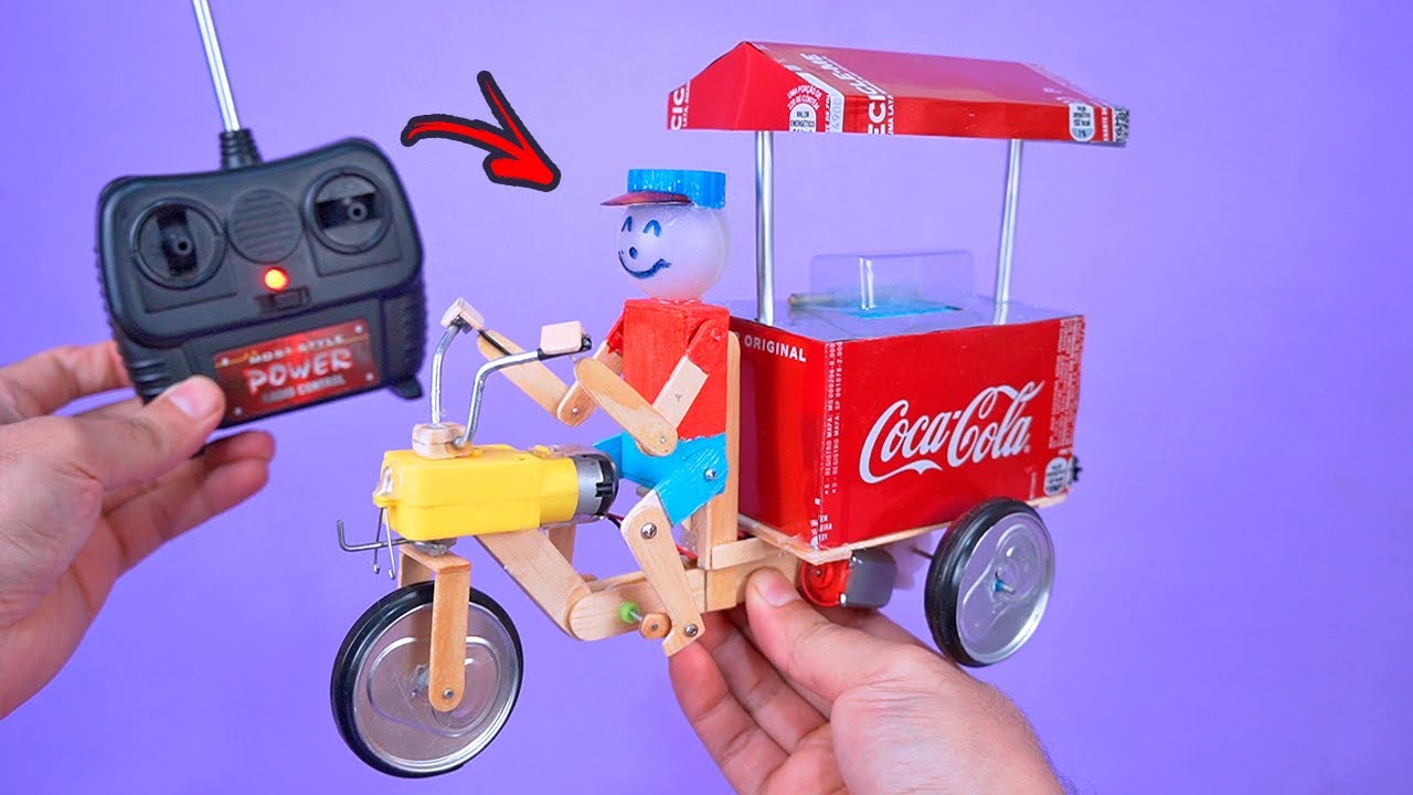 Increíble Carrito de Helados Robot RC hecho con latas de refresco