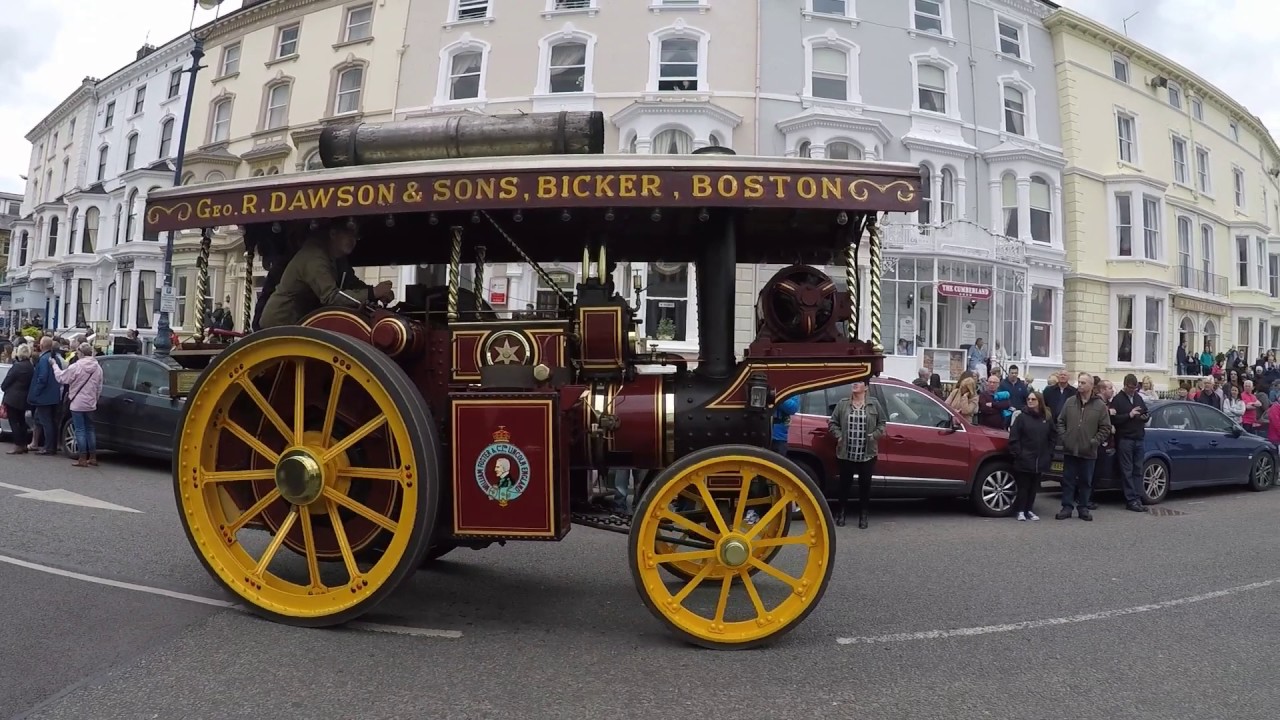 Llandudno Victorian Extravaganza Parade 2017