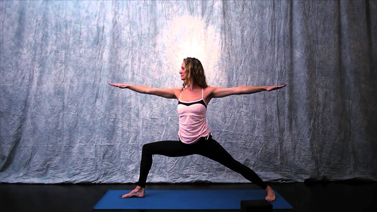 3 Minute Vata-Reducing Sequence for Grounding with Sarah Platt-Finger
