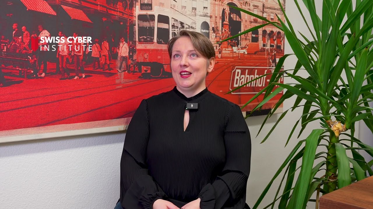 Success Story │ Ela Moraru Moraru - Former Cyber Security Specialist Federal Diploma Student