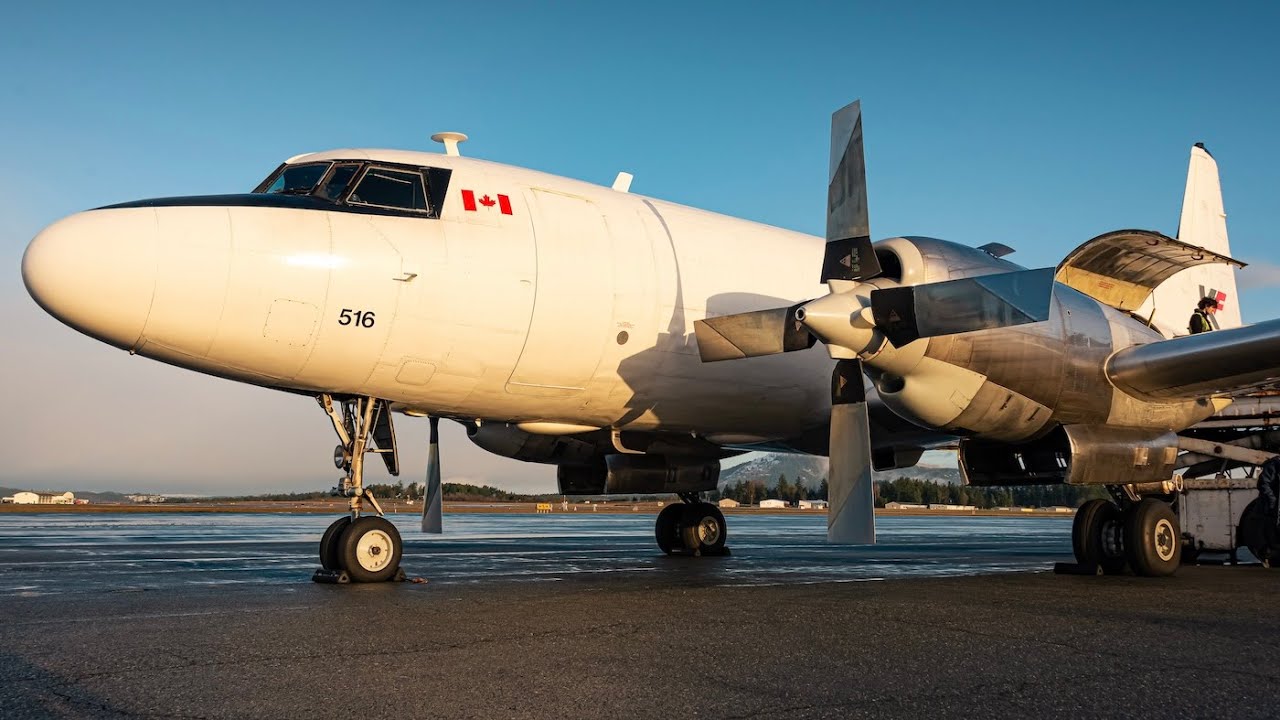 73 Year-Old Convair CV-580 Still Flies! Convair 580 Startup & Takeoff at YYJ