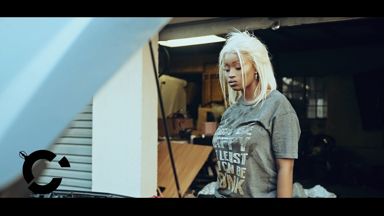 Nomfundo Yekani - PHUPHO LAM (Dir by Creative Curious)