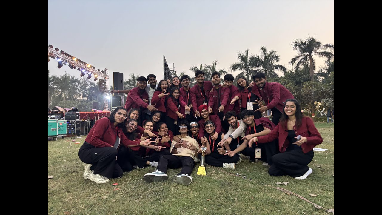 🏆 Winners of Riwaayat 2024 || V-Desi Crew || Representing MNNIT Allahabad with pride