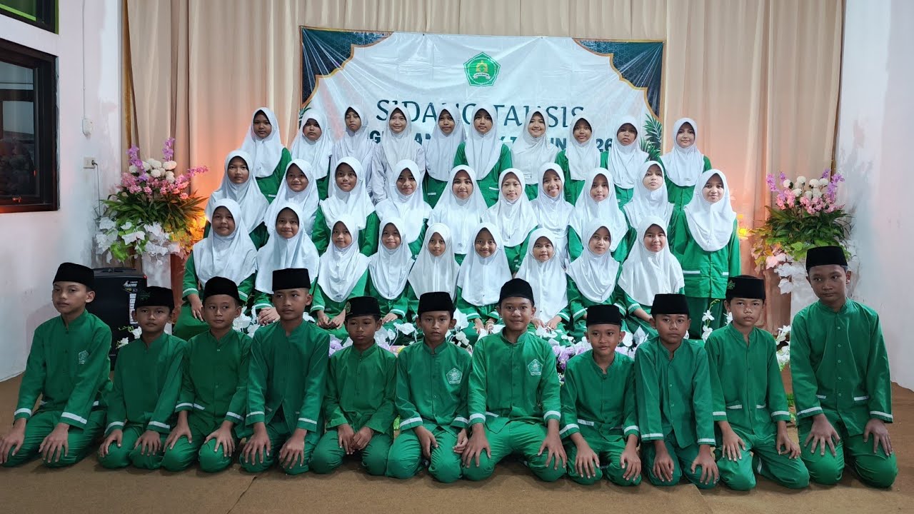 VIDIO TRAILER  SIDANG TAHSIS ,ANGKATAN KE - XXX ,TPQ AL'ASYARI SESI PAGI